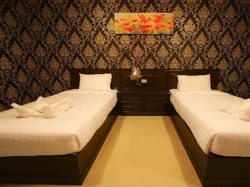 Romena Grand Hotel Chiang Mai Exterior photo