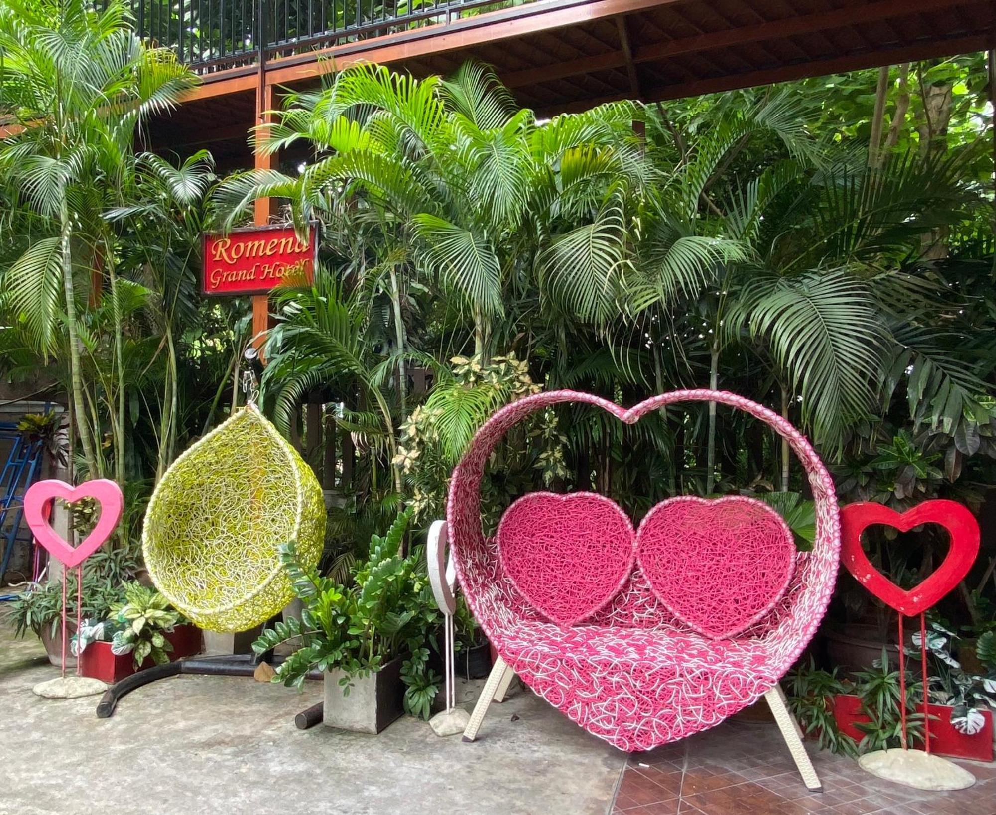 Romena Grand Hotel Chiang Mai Exterior photo