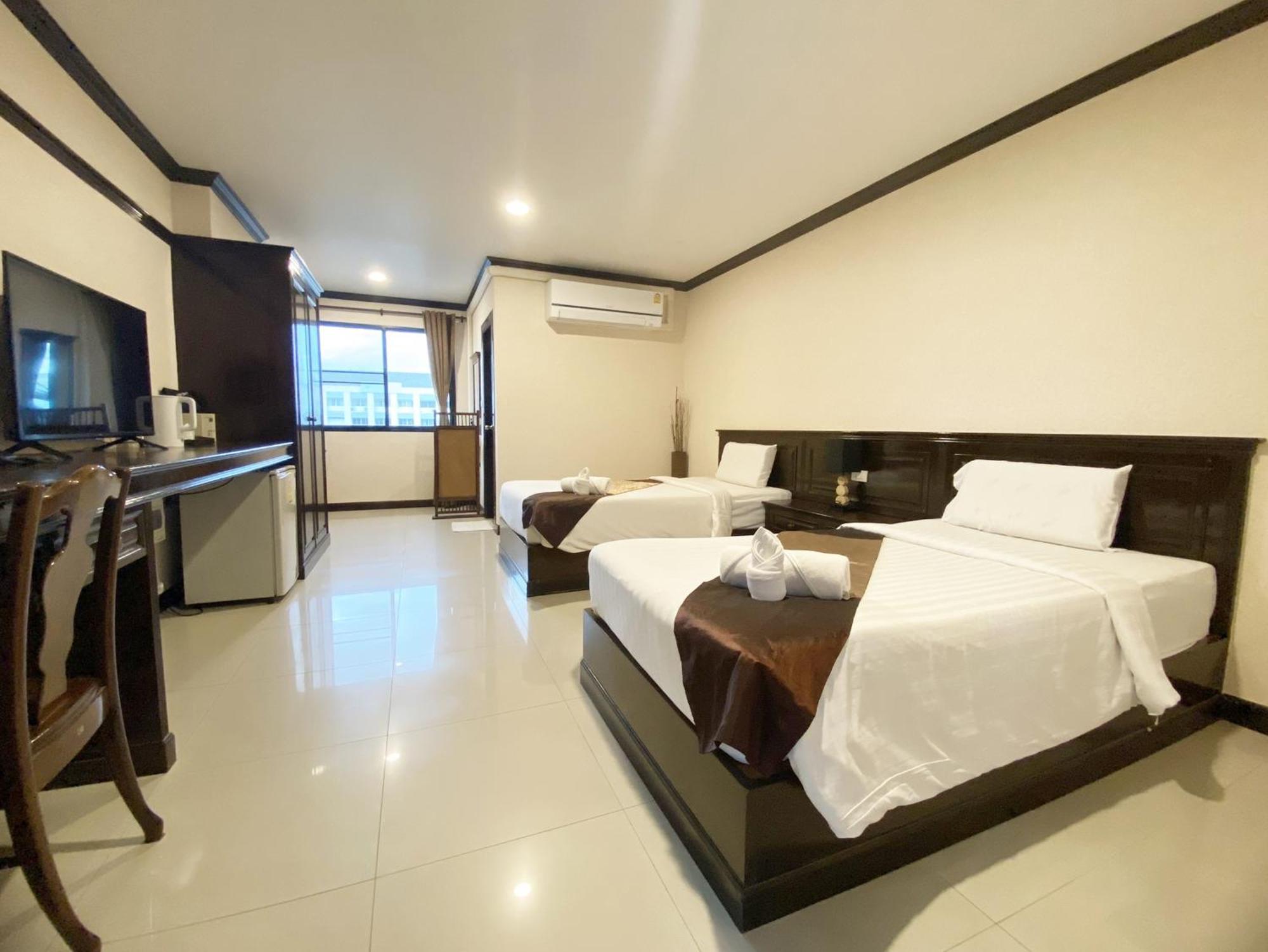 Romena Grand Hotel Chiang Mai Exterior photo