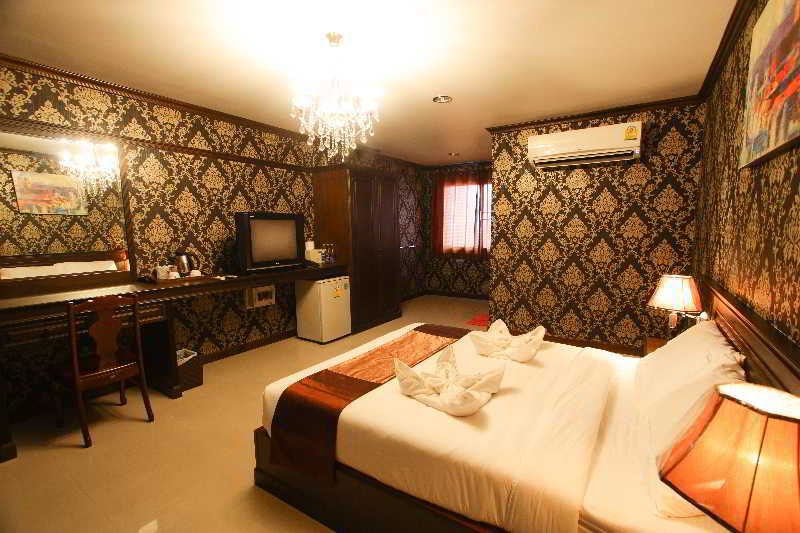 Romena Grand Hotel Chiang Mai Exterior photo